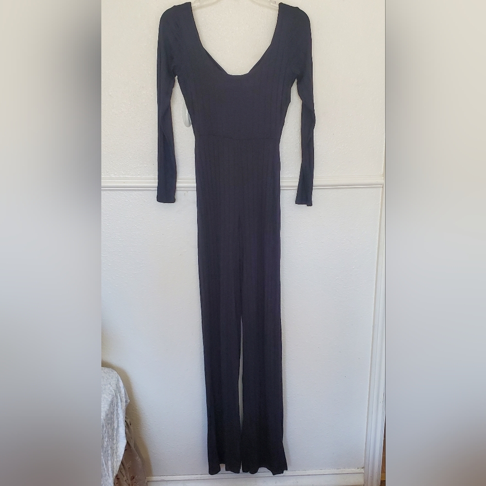 Fashion Nova Dress V Neck Long Sleeve Jumpsuit Wide Leg Size M